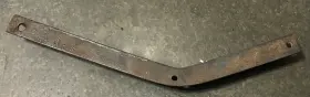 New Idea 2462p - A Used Left Elevator Supporting Angle For No. 10 Corn Pickers